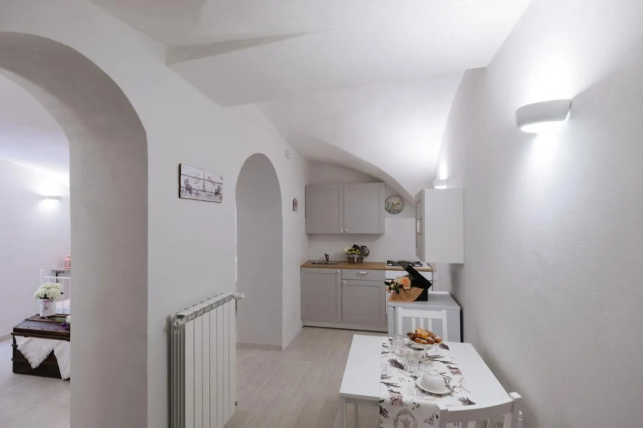 Апартаменты La Casa Di Aneti Дольчеаккуа